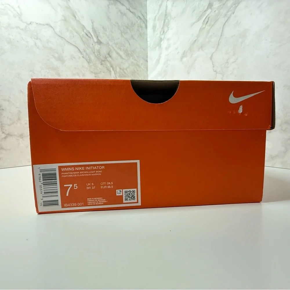 Nike | Empty Shoe Box | Orange